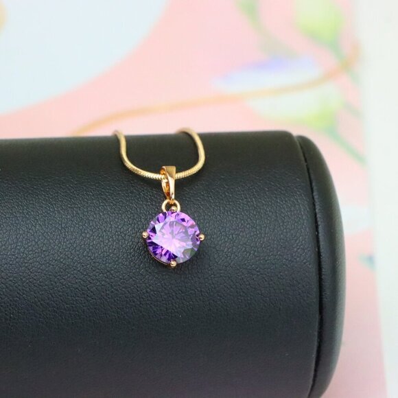 "Shimmering Round Purple Pendant in Gold Plated Brass Setting, XPPT1665 - Picture 5 of 13